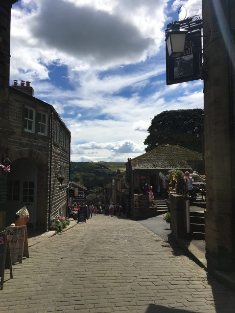 Places to Visit in West Yorkshire - Haworth